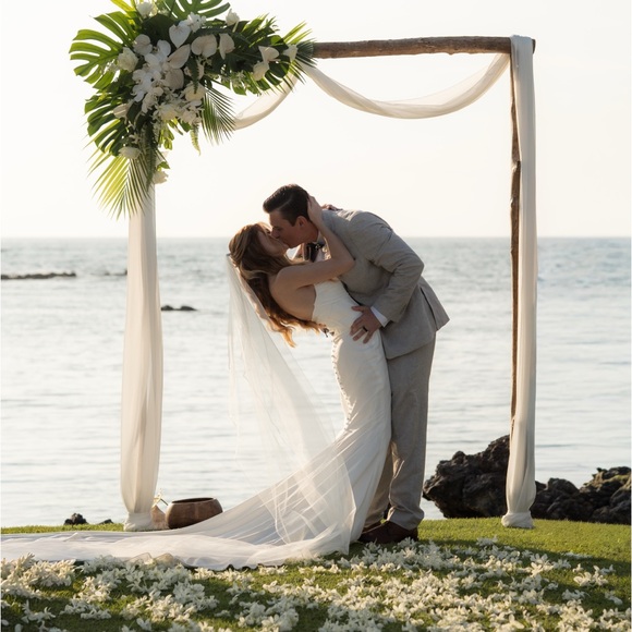 WEDDING PICS 🤍 - Picture 1 of 10